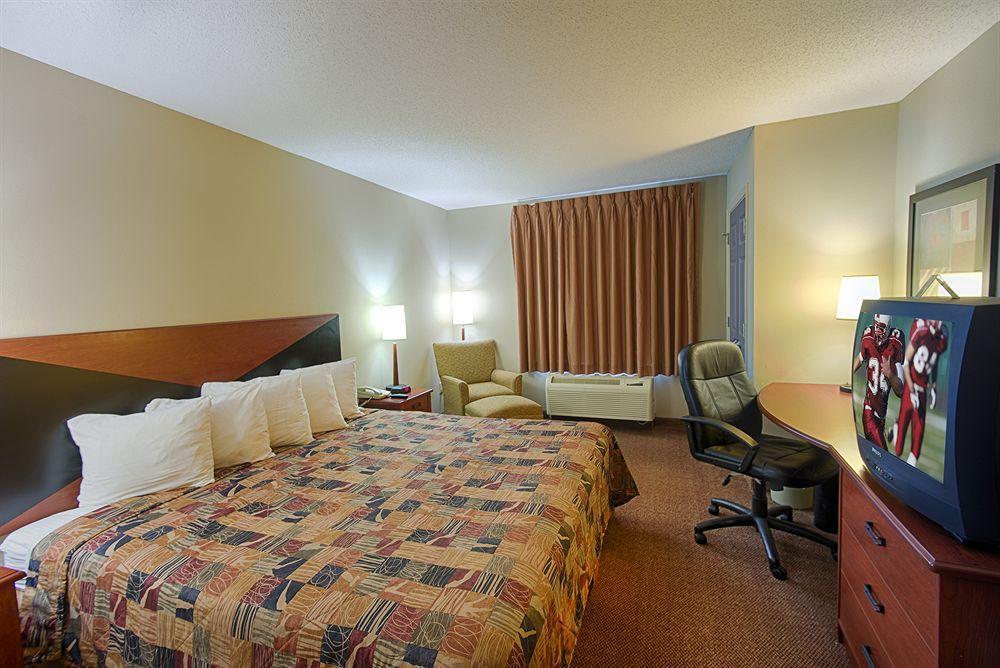 Red Roof Inn Etowah - Athens, Tn Экстерьер фото